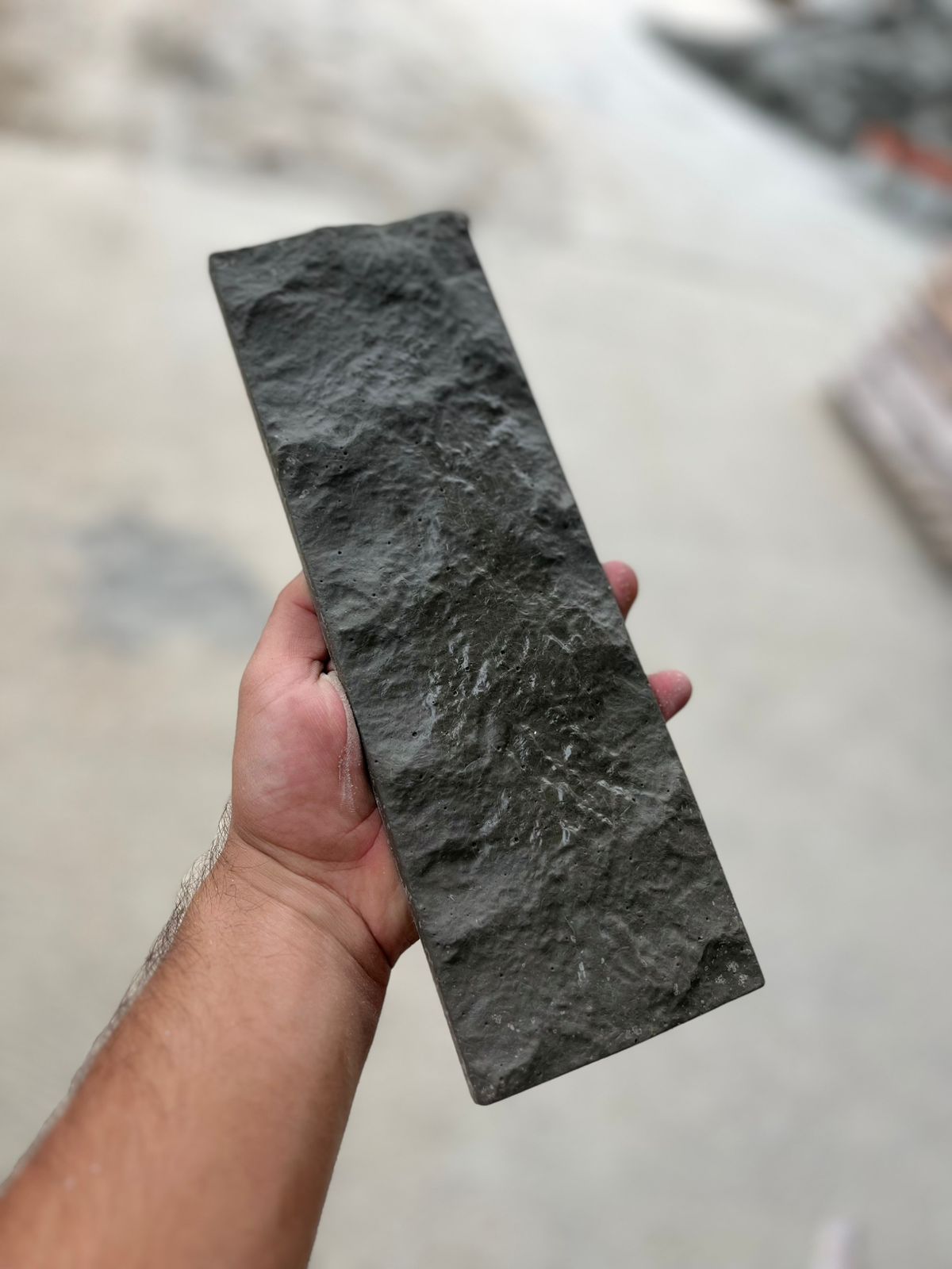 Revestimento Rockface Cimentício 10×30 – Pedras Naturais